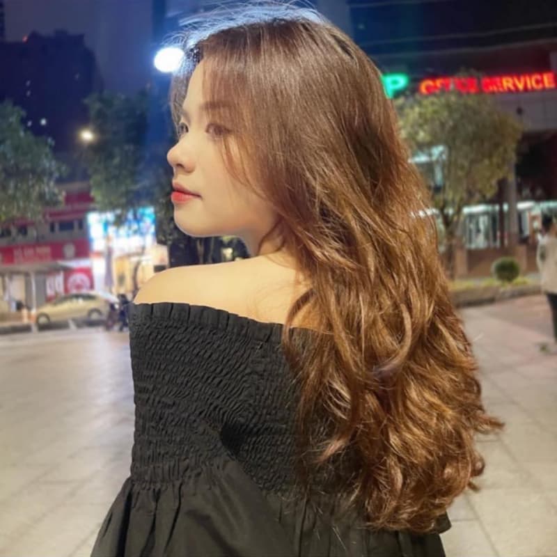Trần Hồng Hoa