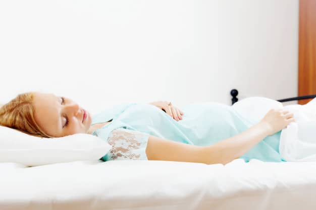 Ngủ đủ giấc giúp giảm mệt mỏi khi mang thai