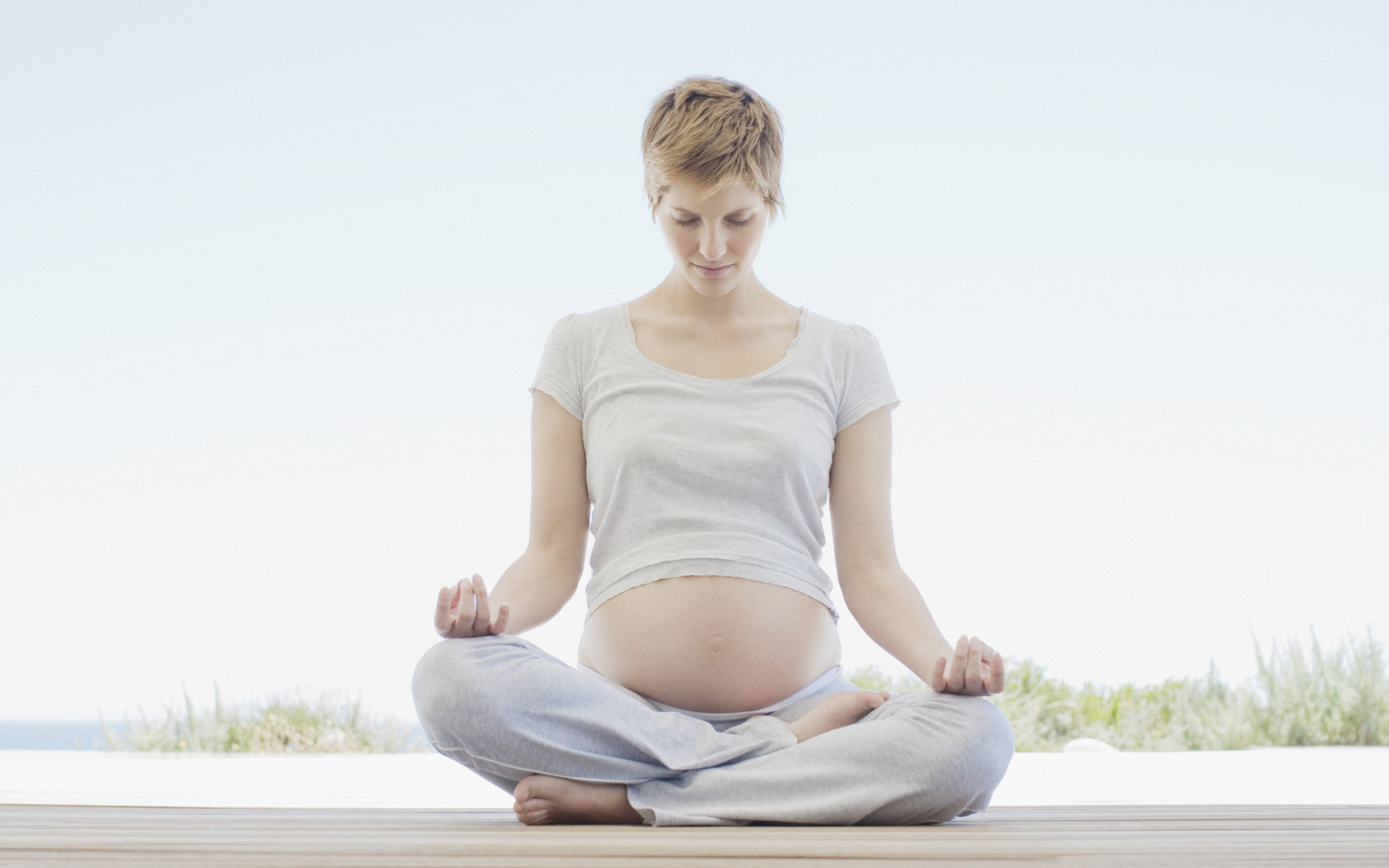 Yoga cho bà bầu – mẹ đã biết tất tần tật chưa?