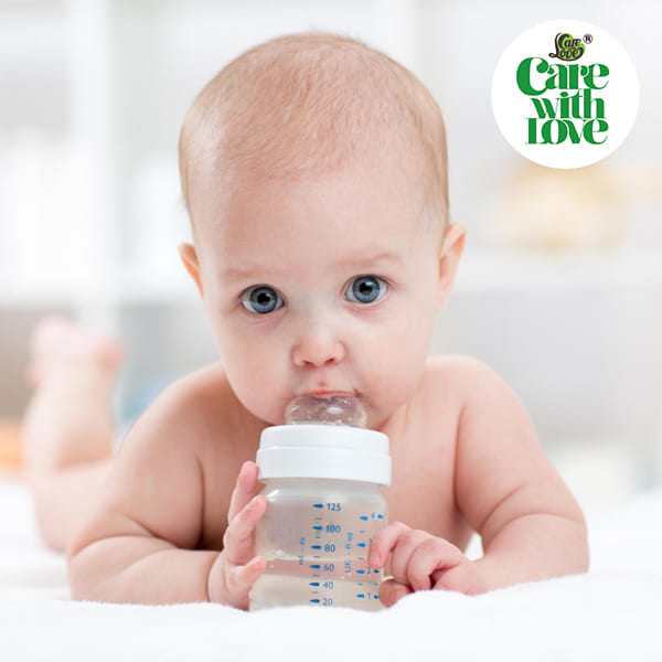 Trẻ uống thêm nước có nguy cơ mắc bệnh tiêu chảy cao hơn hai đến ba lần so với những trẻ chỉ bú sữa mẹ