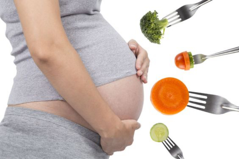 Mẹ bầu nên ăn uống hợp lý tránh việc ăn quá nhiều