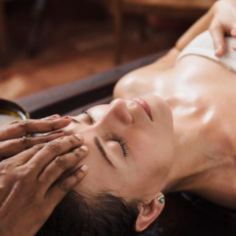 Thủ pháp massage thái dương