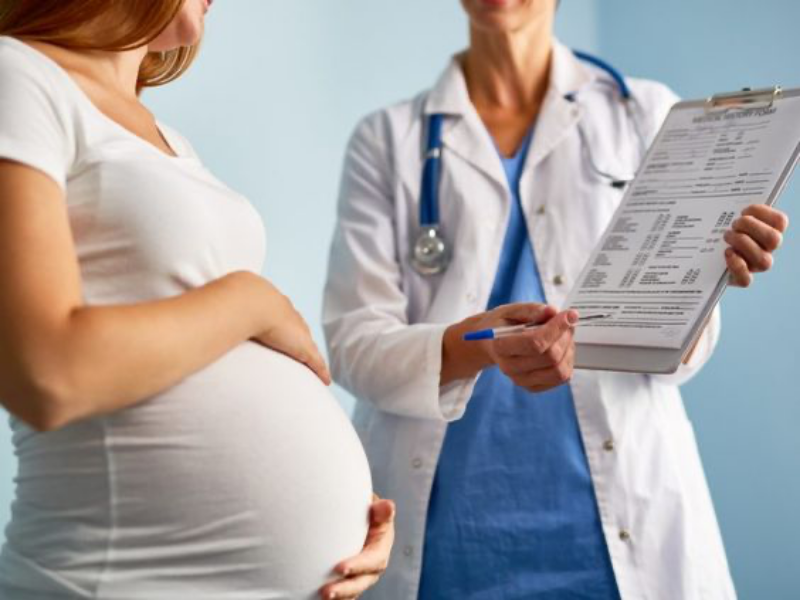 Khám thai tuần 32 là cột mốc quan trọng để biết trình trạng sức khỏe mẹ và bé